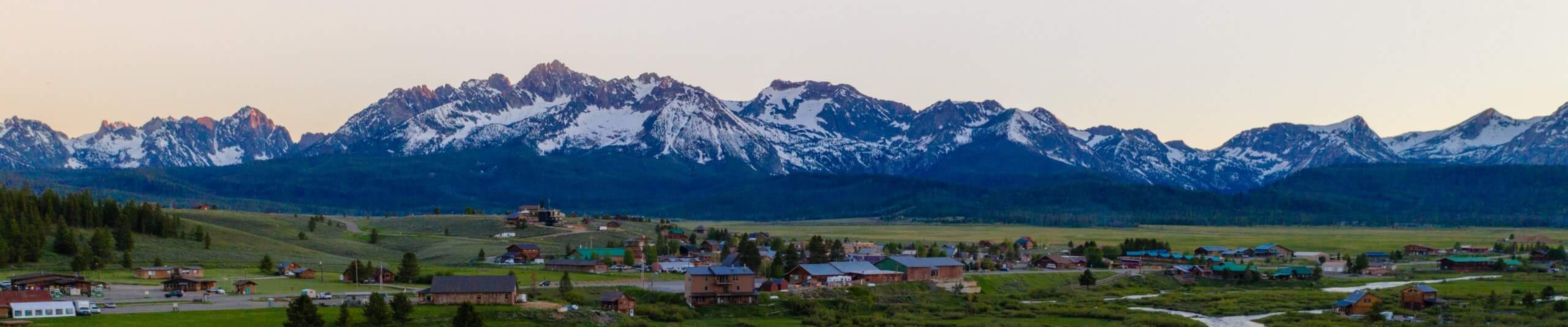 Sawtooth Hotel