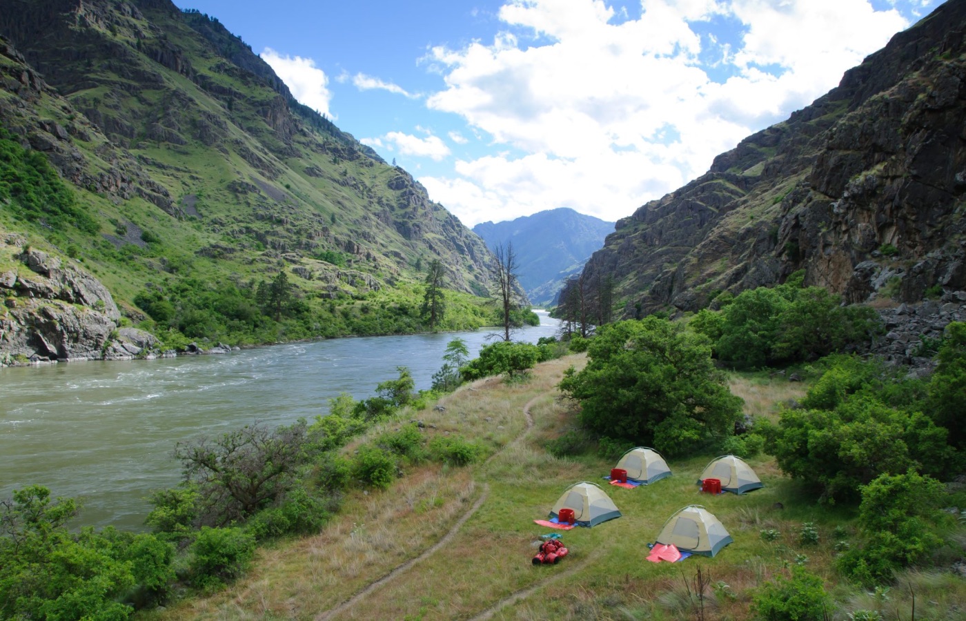 Hells Canyon Raft: Adventure Seekers Wanted