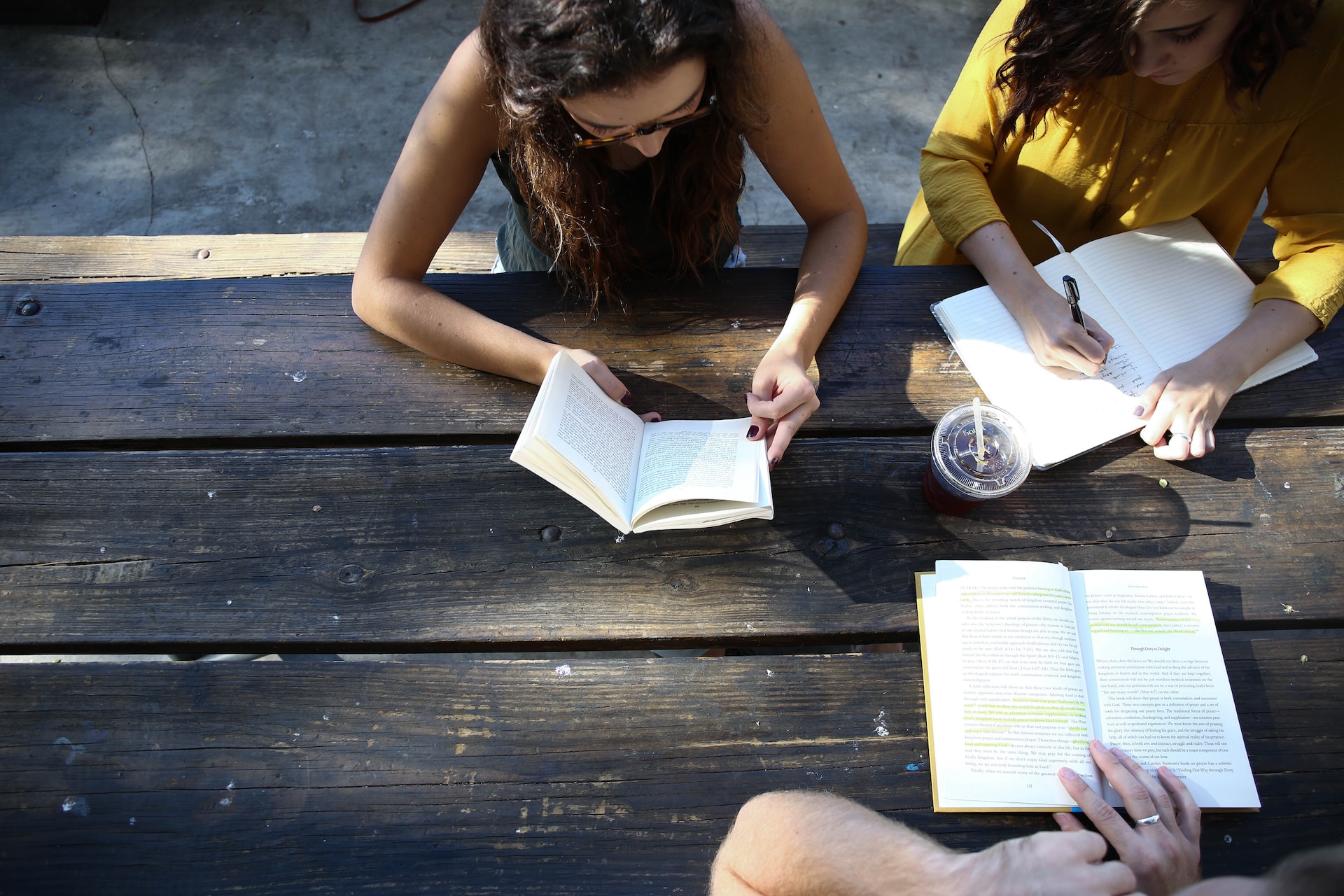 Grow Your Seasonal Job Network: Tips for Building Strong Connections